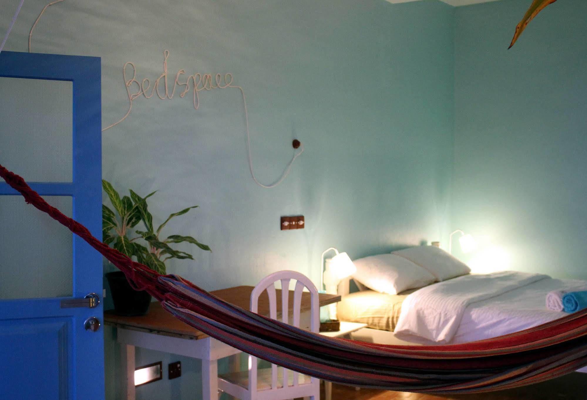 Bedspace Beach Unawatuna Eksteriør billede
